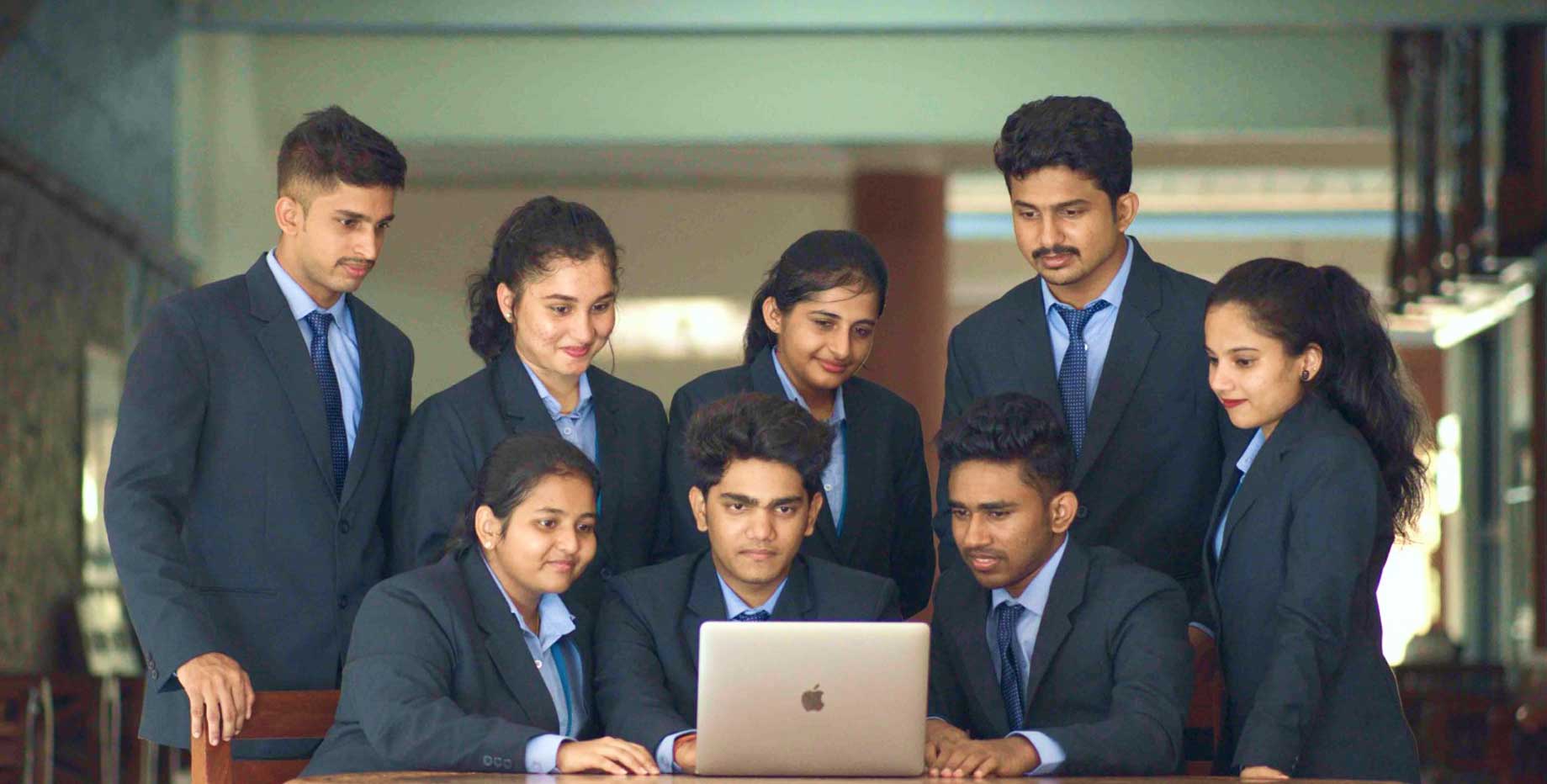 group of students in sahyadri college